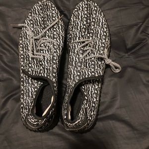 Fake yeezys size 13